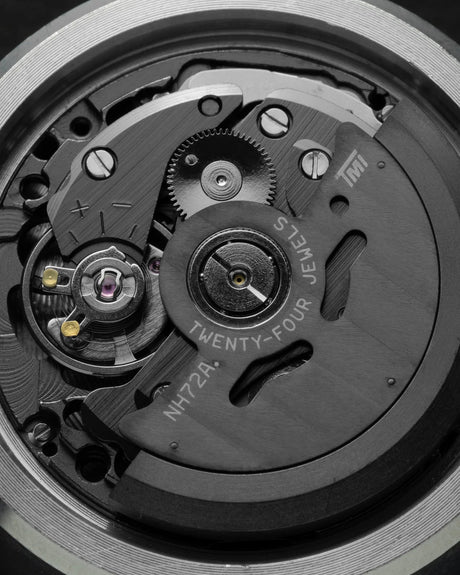 Mouvement noir squelette automatique SEIKO NH72 - CHRONOS CLASSICS